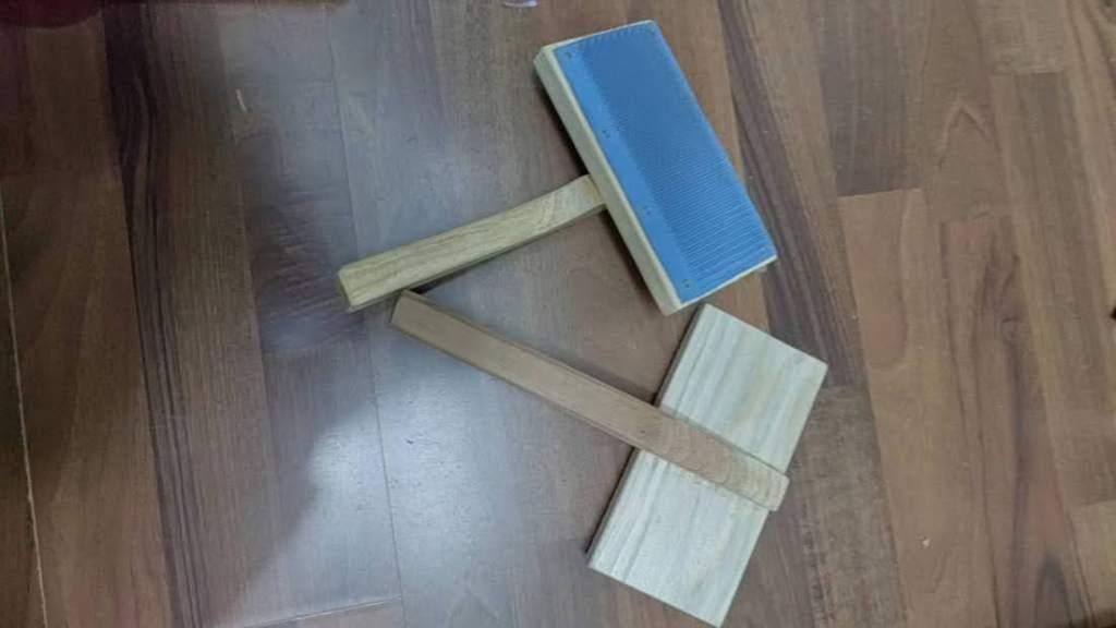 Nieuwe handkaarden kaardeborstels aangeboden, Hobby en Vrije tijd, Ophalen of Verzenden, Nieuw, Spinwol