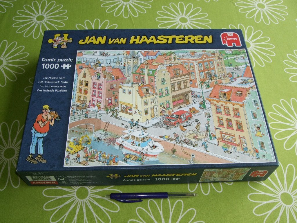Jan van Haasteren - Het ontbrekende stukje - 1000 stukjes, Ophalen of Verzenden, 500 t/m 1500 stukjes, Zo goed als nieuw, Legpuzzel