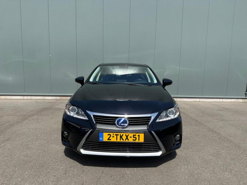 Lexus CT 200h Business Line CAMERA | TREKHAAK | NAP !, Auto's, Lexus, Start-stop-systeem, Euro 6, 4 cilinders, Zwart
