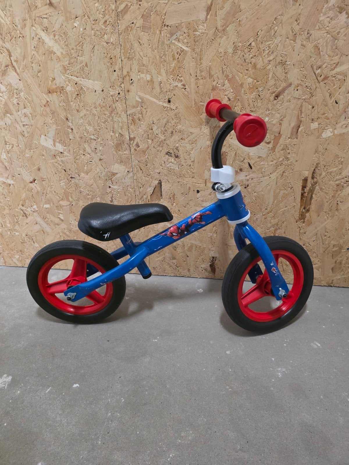 Spiderman loopfiets voor kinderen, Fietsen en Brommers, Fietsen | Kinderfietsjes, Ophalen of Verzenden