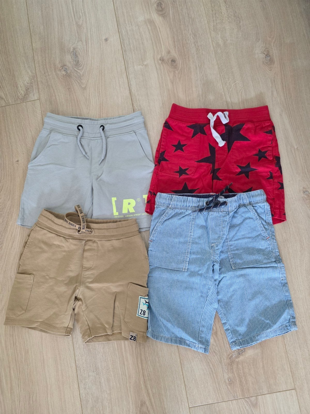 Set van 4 Jongens Shorts maat 110/116, Ophalen of Verzenden, Gebruikt, Z8, Diverse, Jongen