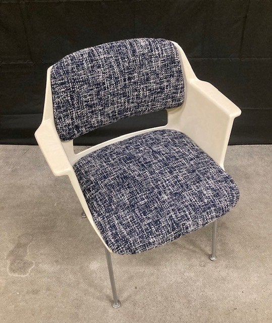 Polyester stoel ontworpen door Cordemeyer voor Gispen, Huis en Inrichting, Ophalen, Stof, Blauw, Vintage