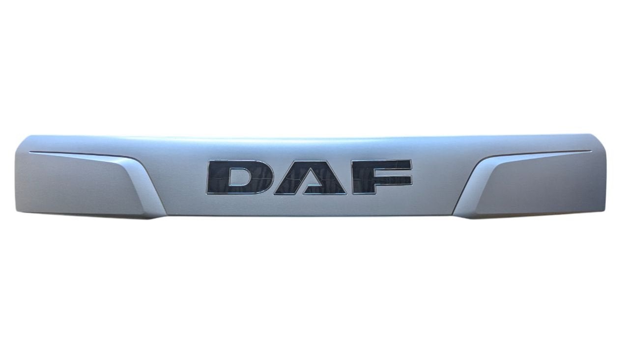DAF CF E6 MOTORKAP PLAAT FACELIFT NA 2017 MET D.A.F. LETTERS, Carrosserie en Plaatwerk, -, -, Nieuw