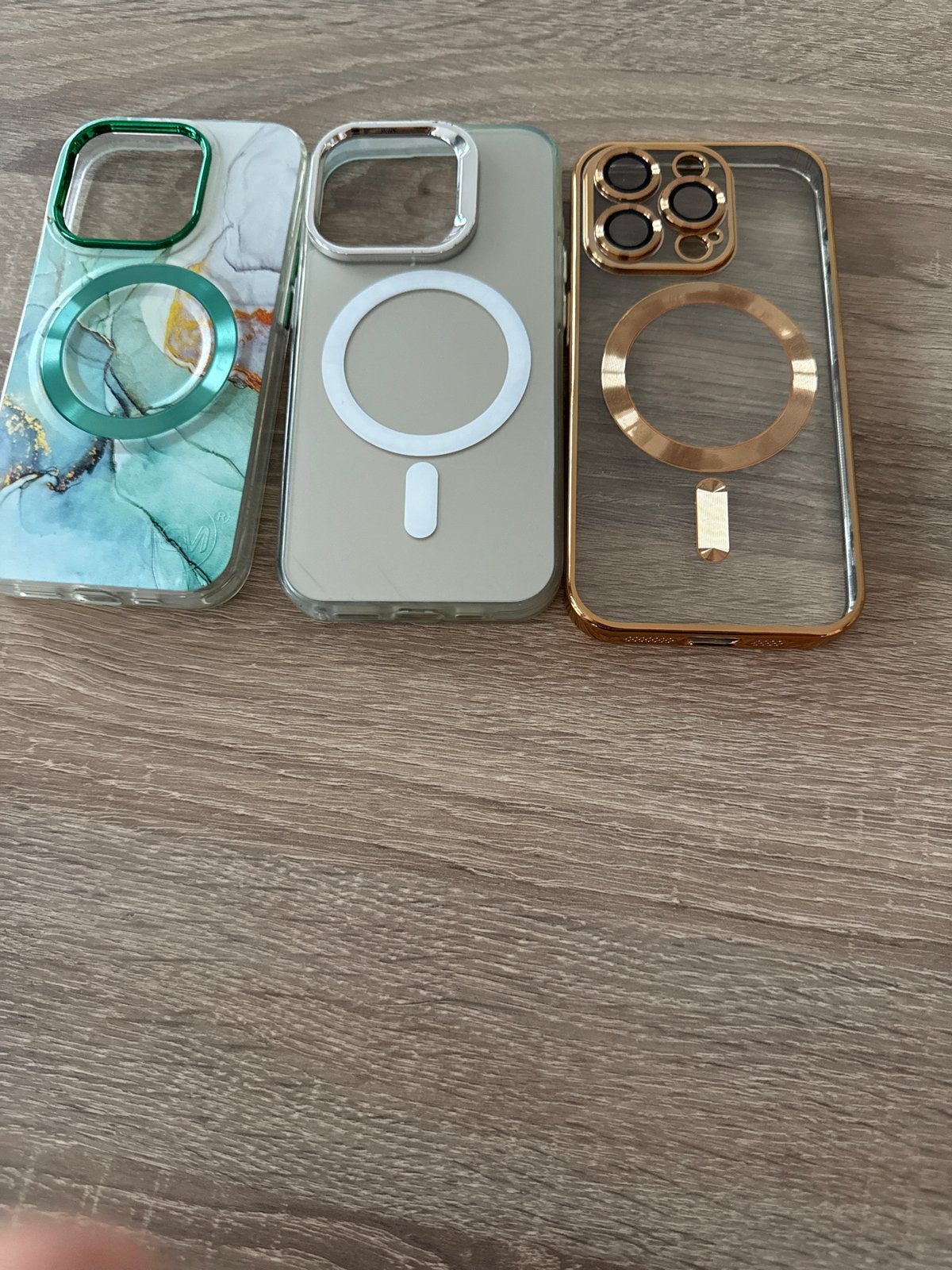 iPhone hoesjes met MagSafe - Diverse kleuren en modellen, MagSafe, Overige merken, Hoesje of Tasje, IPhone 15 Pro