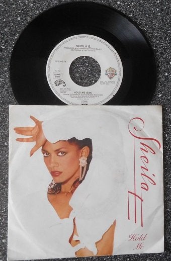 Sheila E. - hold me, Verzenden, Zo goed als nieuw, Pop