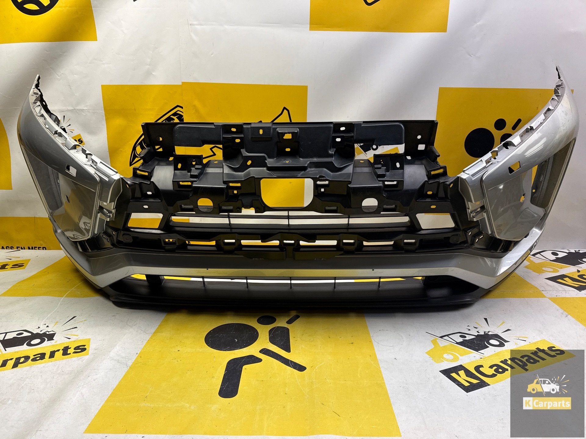 Voorbumper Mitsubishi Eclipse Cross bumper 6400-H717ZZ