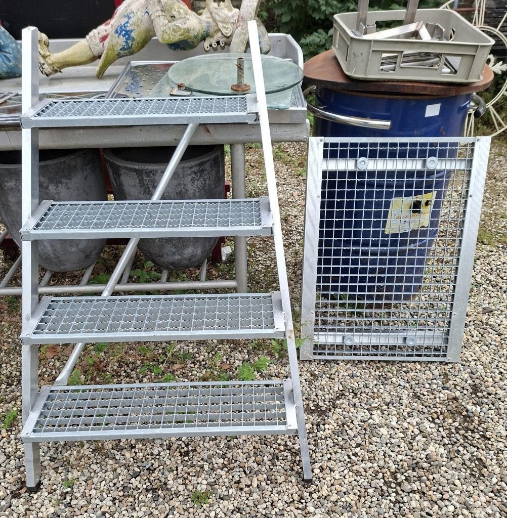 Trap 95cm met Rek 80x60cm, Ophalen, Gebruikt, Trap, Minder dan 2 meter