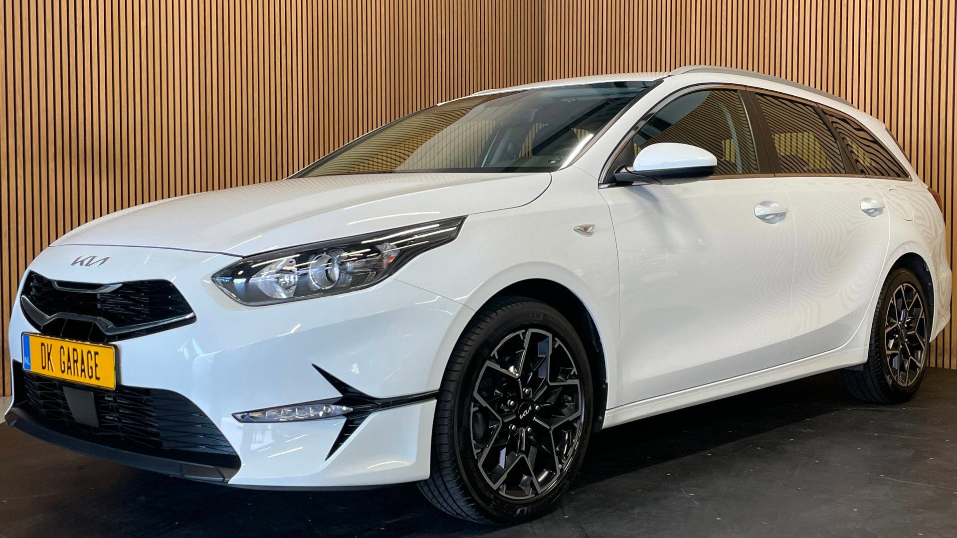 Kia Ceed Sportswagon 1.5 T-GDi DynamicLine GT-Line|160PK|AUT, Stof, Gebruikt, 4 cilinders, 160 pk