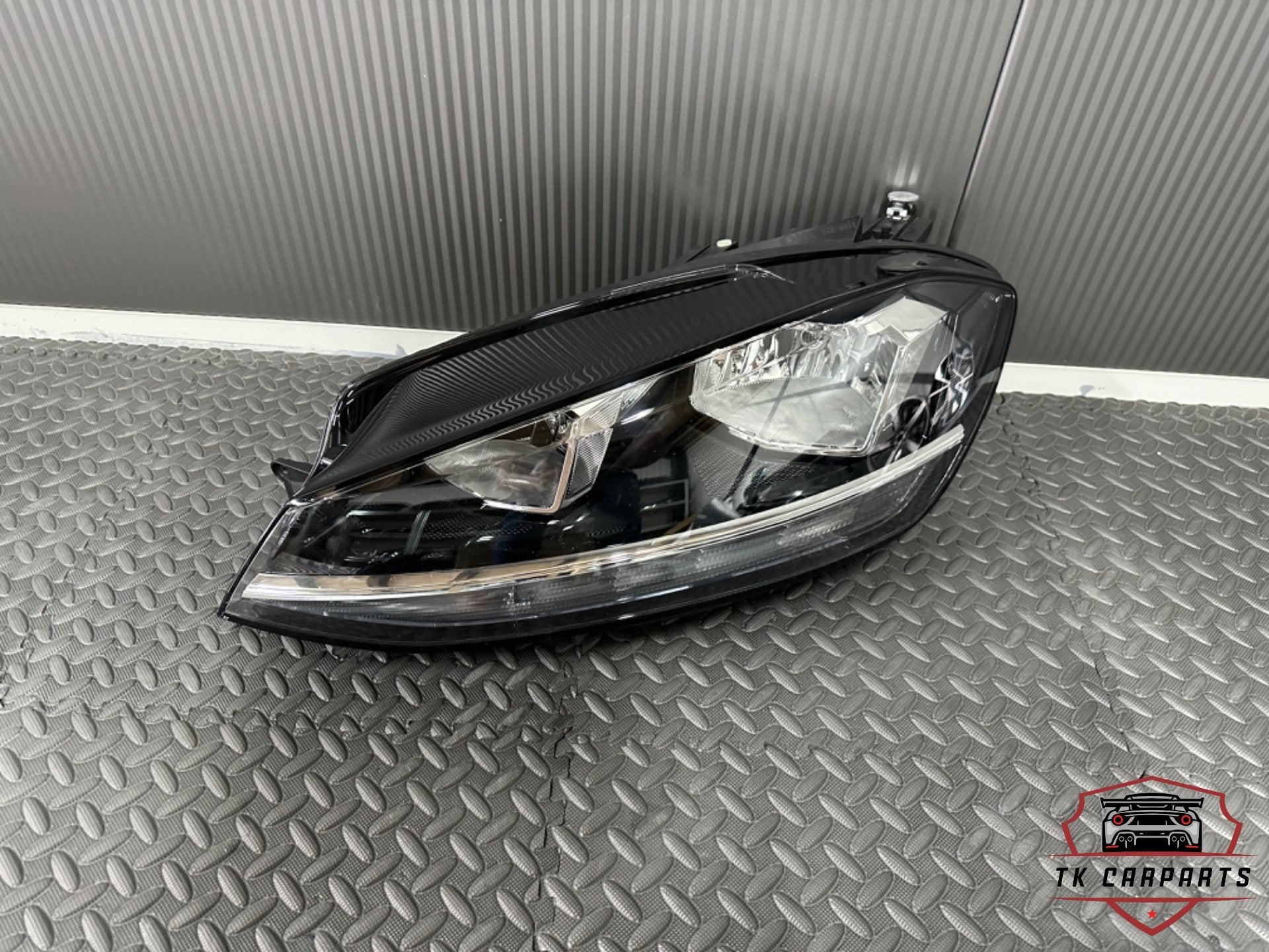 Volkswagen golf 7.5 halogeen led koplamp 5g1941005d, Volkswagen, Volkswagen AG, Nieuw, Berliner Ring 2
38440  Wolfsburg, DE