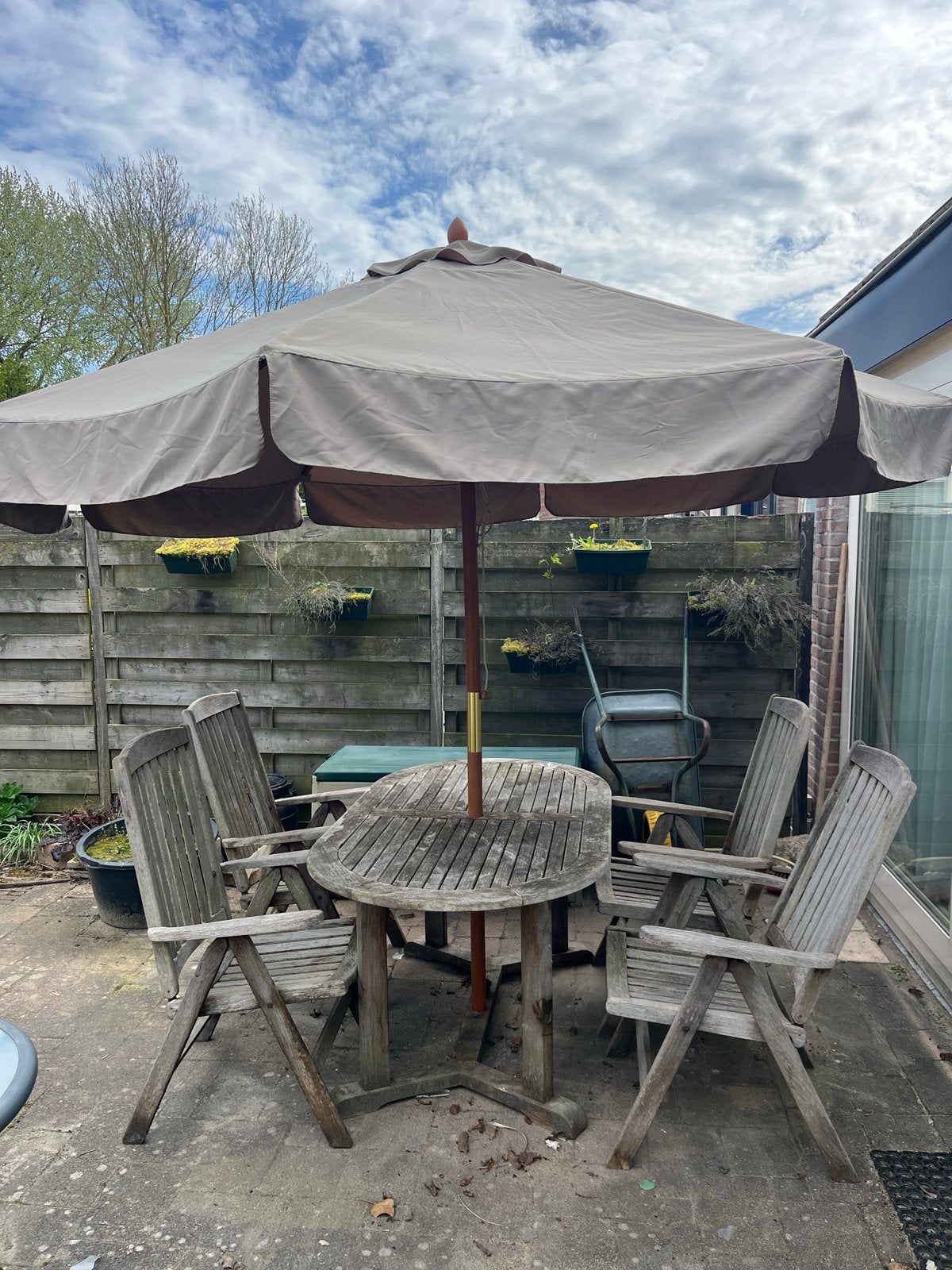 Allure houten tuinset met 4 stoelen en parasol, Ophalen, 4 zitplaatsen, Gebruikt, Eettafel