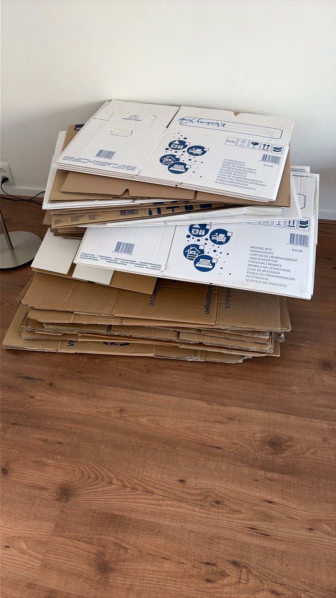 Te koop 30 action verhuisdozen en 12 stevige van verhuisb., Ophalen, Minder dan 50 cm, Minder dan 40 cm, 35 tot 50 cm