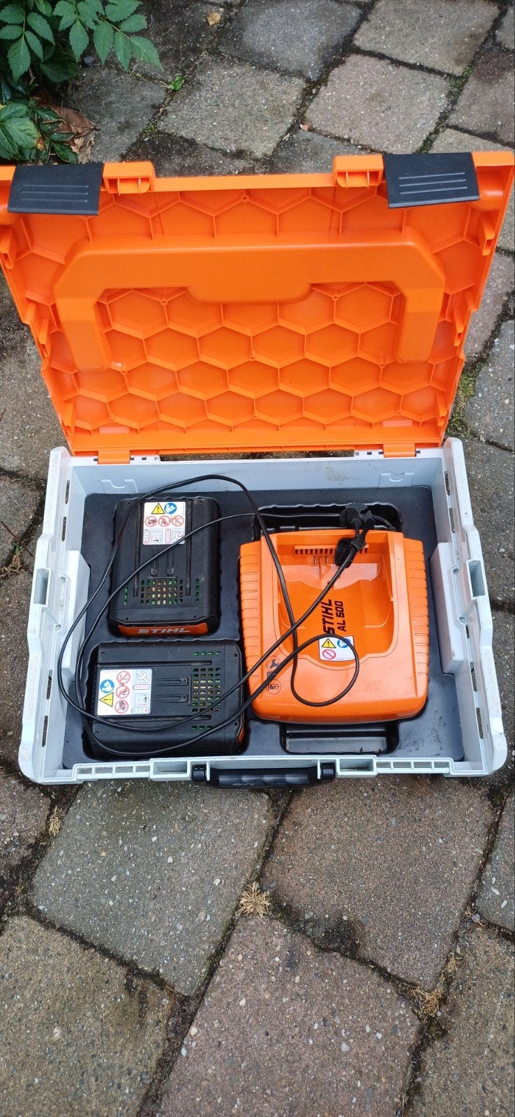 Stihl Accu's AP 300 S met Lader AL 500 en Koffer, Ophalen