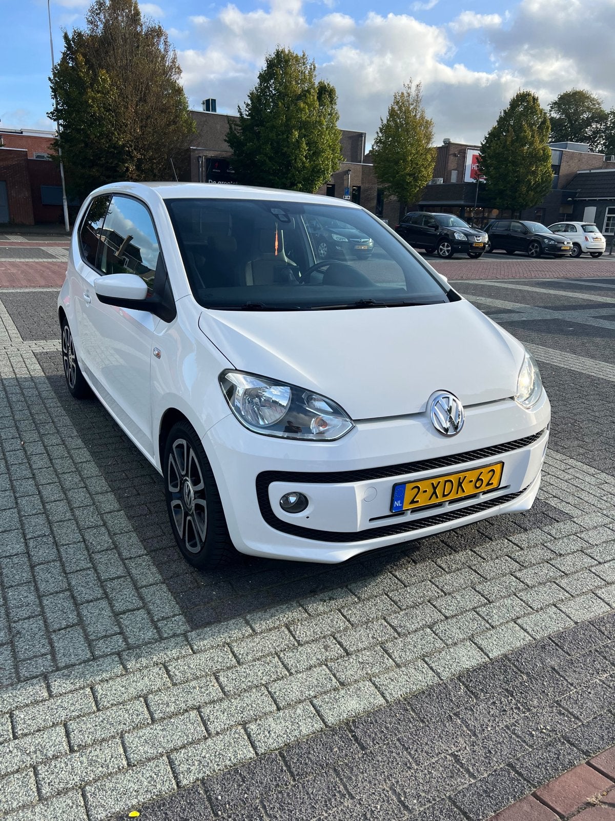 Volkswagen up! 1.0 high-up! Bluemotion 3-DRS 2014 Wit, Auto's, Up!, 840 kg, Wit, Origineel Nederlands