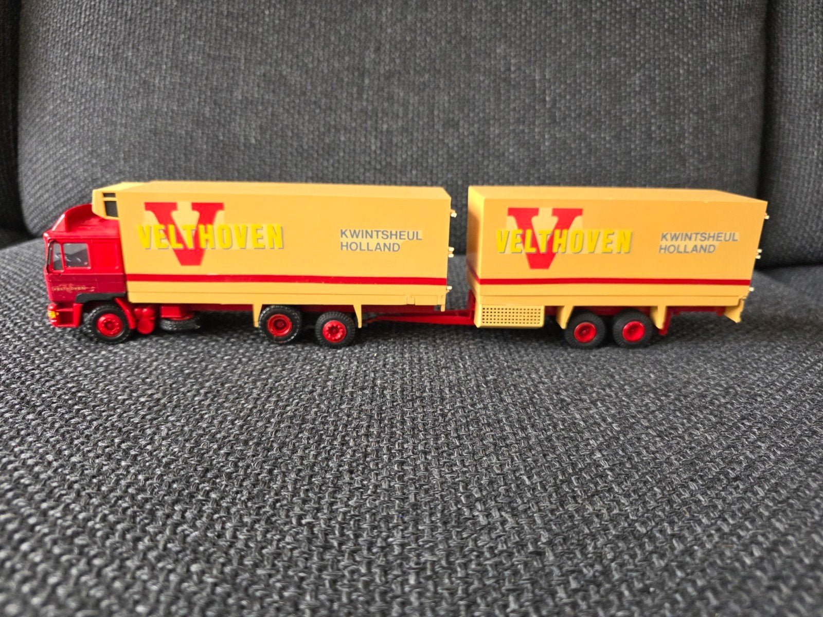 MAN  Velthoven Conrad met Tekno opbouw, Ophalen of Verzenden, Zo goed als nieuw, Bus of Vrachtwagen, Conrad