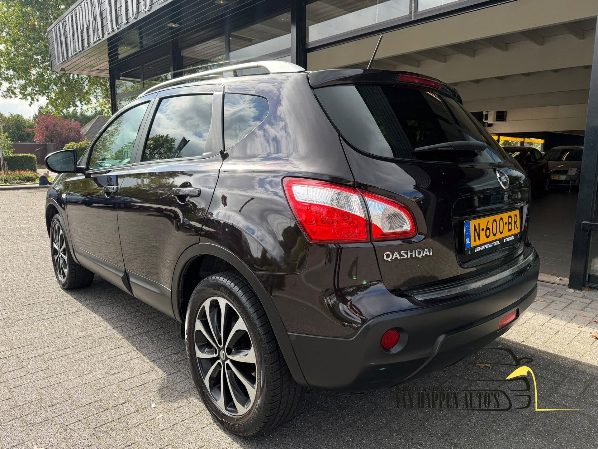 Nissan Qashqai 2.0 Tekna, Auto's, Euro 5, Gebruikt, Automatische klimaatregeling, Leder