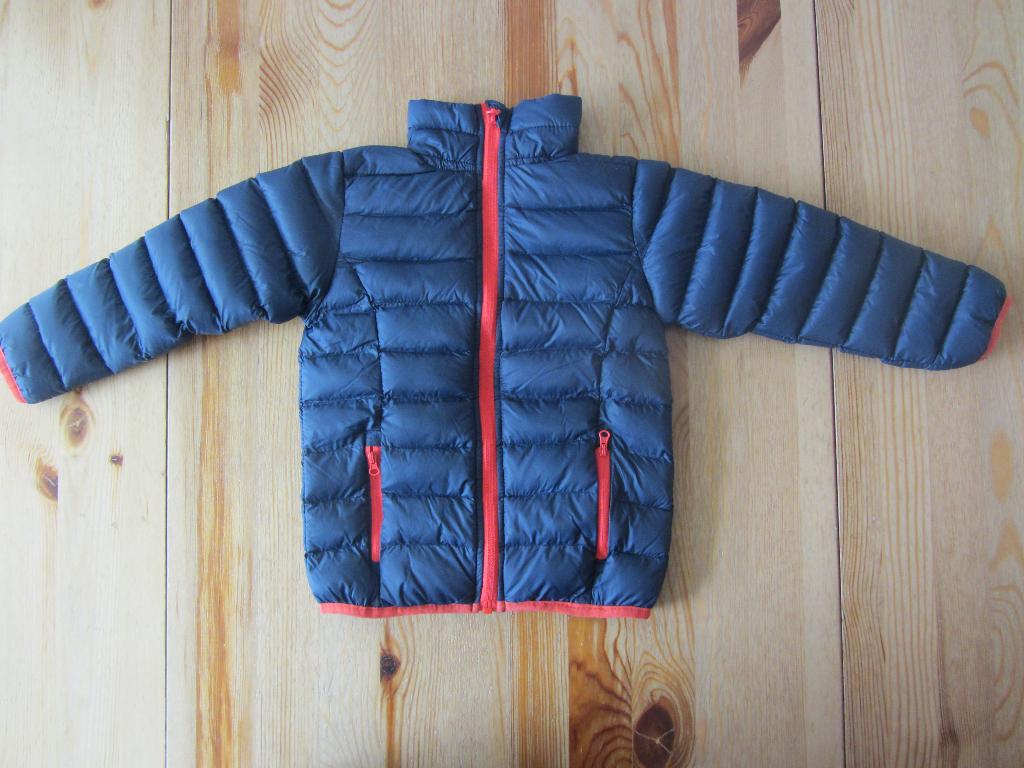 Nieuwe donkerblauwe gewatteerde jas maat 110, Kinderen en Baby's, Kinderkleding | Maat 110, Ophalen of Verzenden, Nieuw, Jongen of Meisje