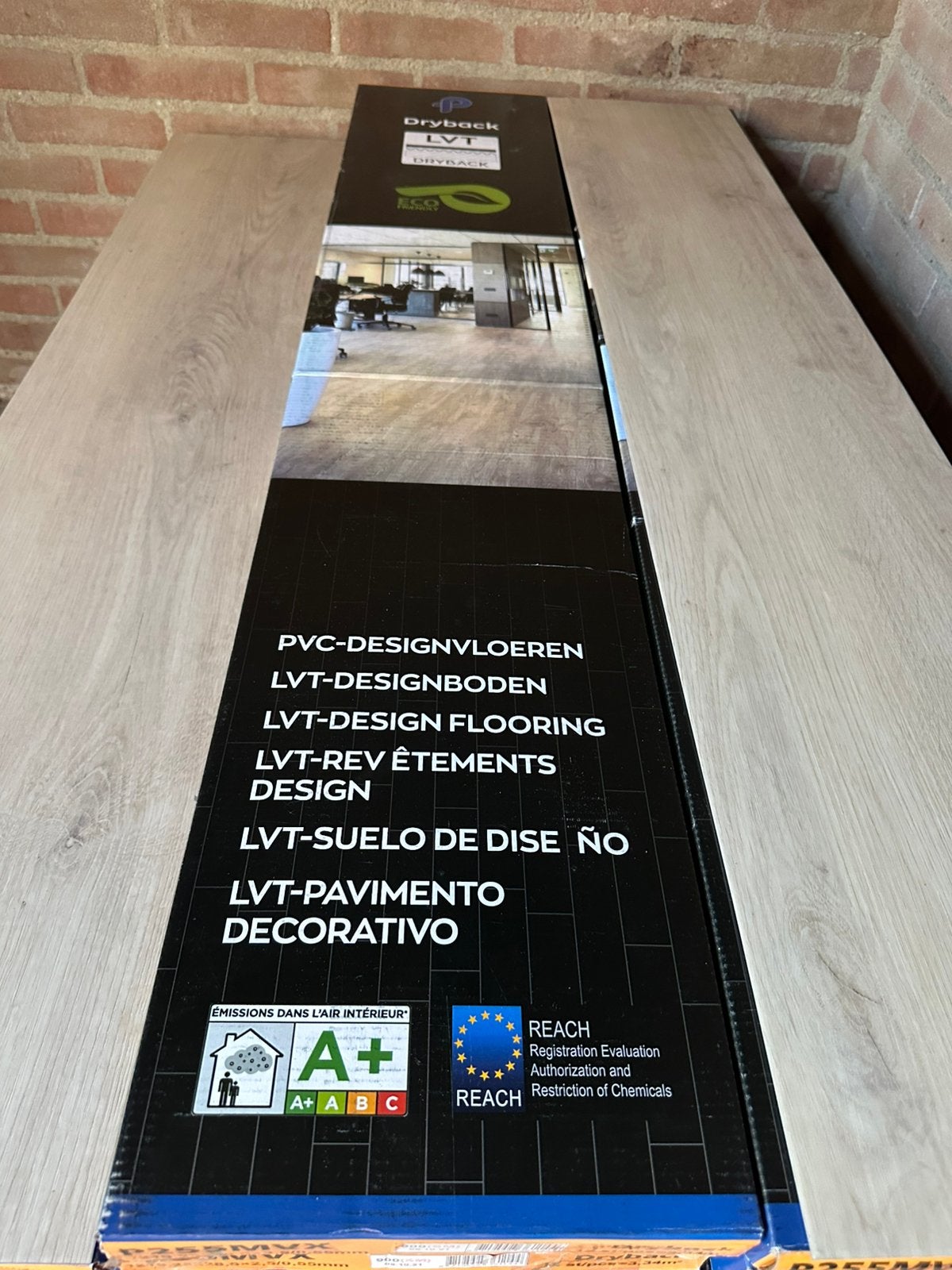 Sense plak PVC - nieuw €8,99/m2 Beige eiken 139m2, Ophalen, 50 tot 150 cm, Zo goed als nieuw, 10 m² of meer