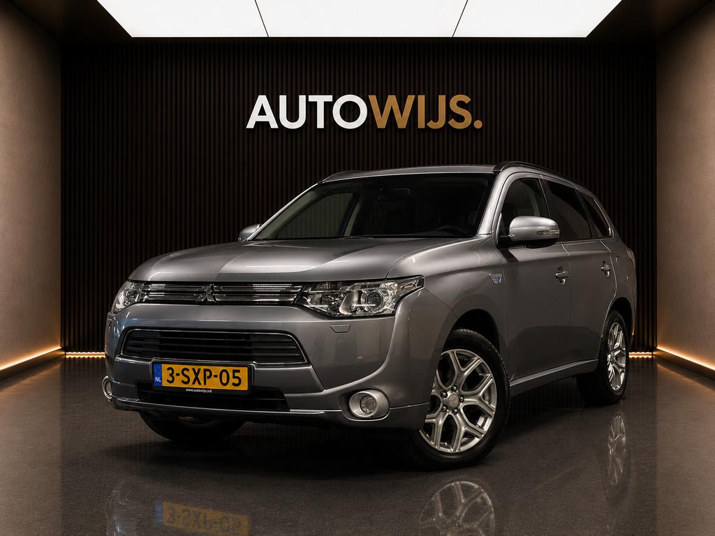 Mitsubishi Outlander 2.0 PHEV Instyle+|PANO|LEDER|CAMERA|TRE, Auto's, Mitsubishi, Zwart, 4 cilinders, Vierwielaandrijving, Hybride Elektrisch/Benzine