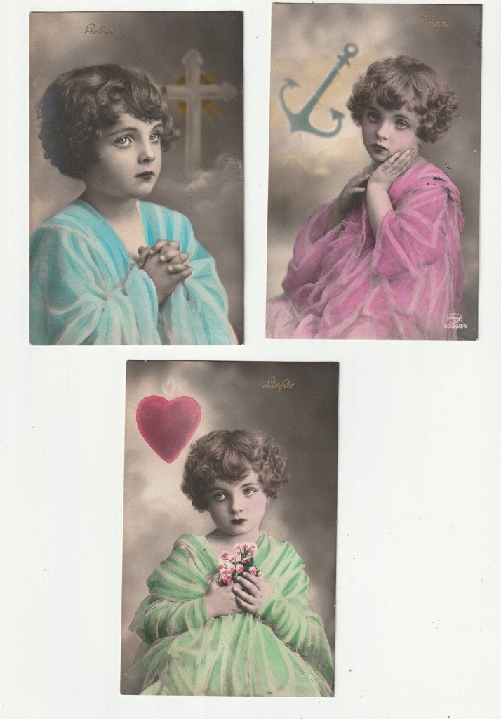 Serie geloof hoop en liefde 3 oude ansichtkaarten 1932, Verzamelen, Verzenden, 1920 tot 1940, Gelopen, Overige thema's