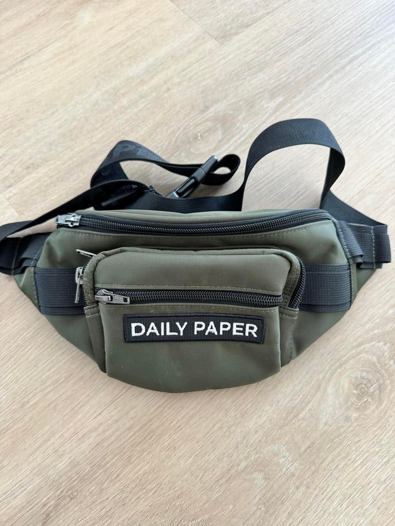 Daily Paper tas, Sieraden, Tassen en Uiterlijk, Tassen | Schoudertassen, Ophalen, Gebruikt, Groen, Overige merken