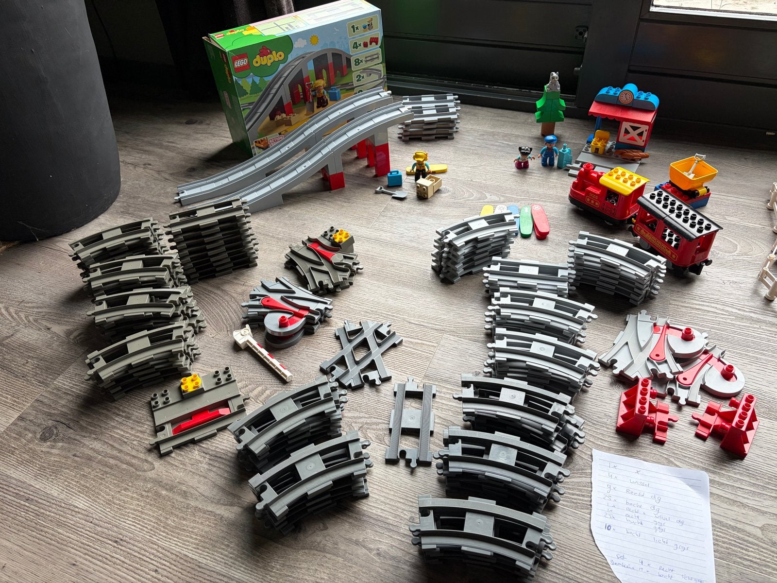 Grote set LEGO Duplo trein met rails en accessoires, Ophalen of Verzenden, Gebruikt, Overige merken