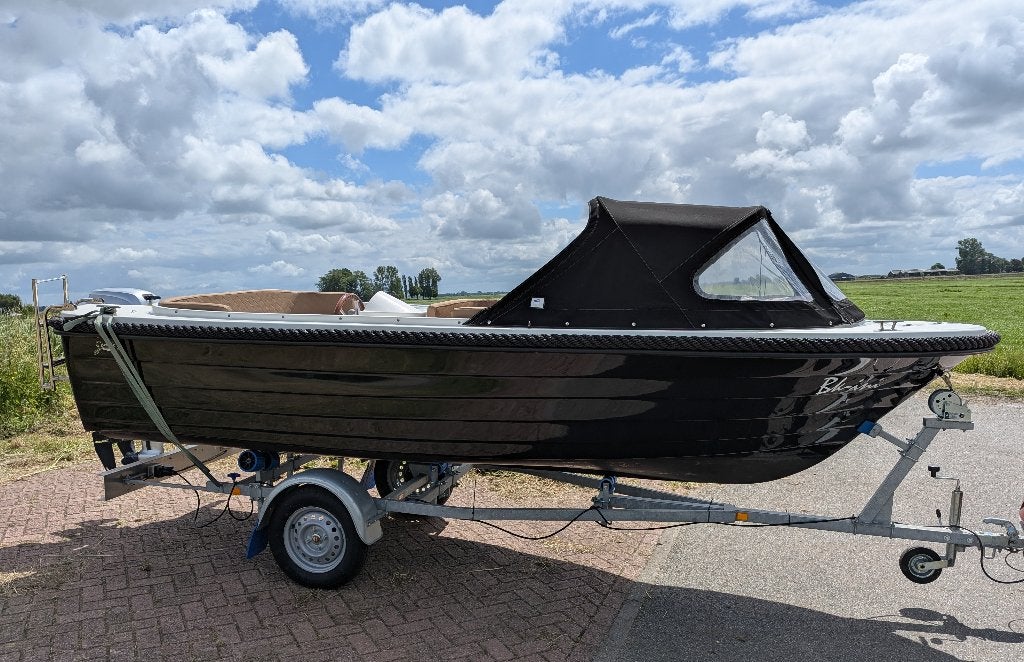 Nette Gentle 500 Consoleboot | Sloep 15 Pk incl.trailer, Watersport en Boten, Sloepen, Ophalen, Consoleboot, Gebruikt, 15 pk