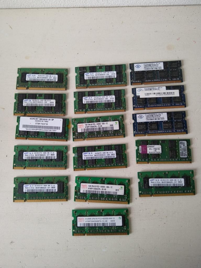 DDR2 laptop geheugen 1GB, Computers en Software, RAM geheugen, Ophalen of Verzenden, DDR2, Laptop, Gebruikt
