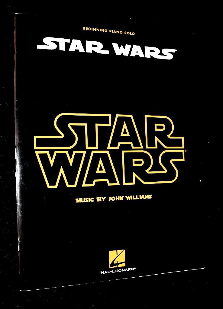 Star Wars - Music By John Williams - Beginning Piano Solo (H, Filmmuziek en Soundtracks, Ophalen of Verzenden, Zo goed als nieuw
