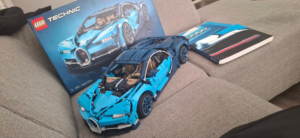 Lego bugatti chiron 42083, Kinderen en Baby's, Speelgoed | Duplo en Lego, Lego, Compleet, Ophalen of Verzenden, Zo goed als nieuw