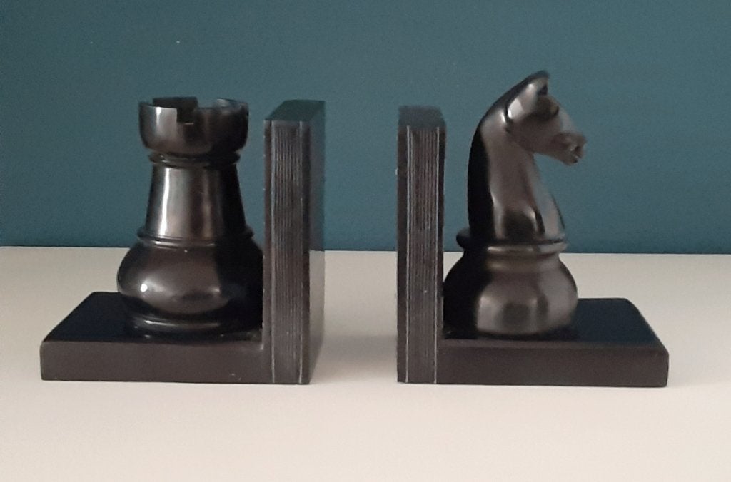 Zware boekensteun van schaakstukken, Huis en Inrichting, Woonaccessoires | Overige, Zwart, Overige stijlen, Nieuw, Ophalen of Verzenden