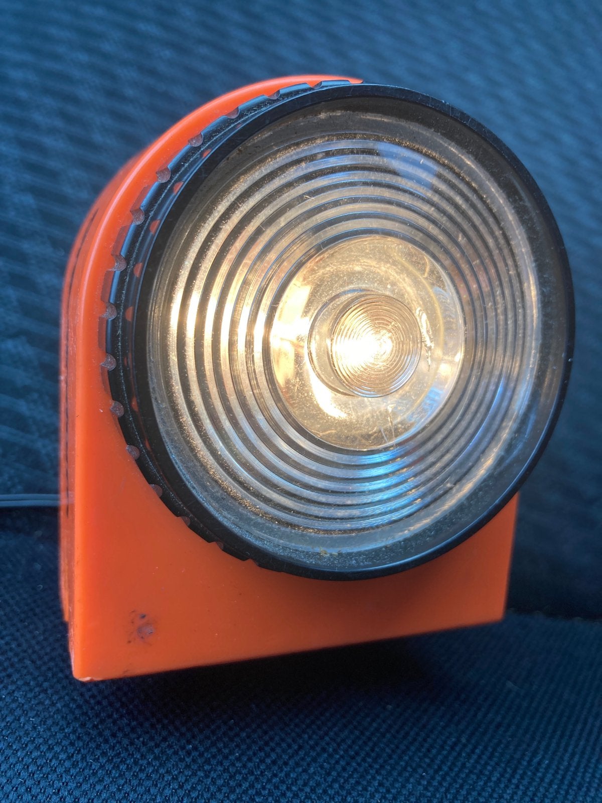 Vintage Auto Pechlamp Magnetisch met 3,50m Oprolbaar Snoer, Auto-onderdelen, Ophalen of Verzenden, Gebruikt, Universele onderdelen