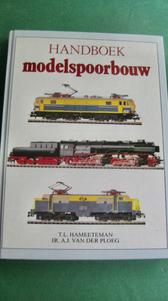Handboek modelspoorbouw, Hobby en Vrije tijd, Overige merken, Gelijkstroom of Wisselstroom, Zo goed als nieuw, Boek, Tijdschrift of Catalogus