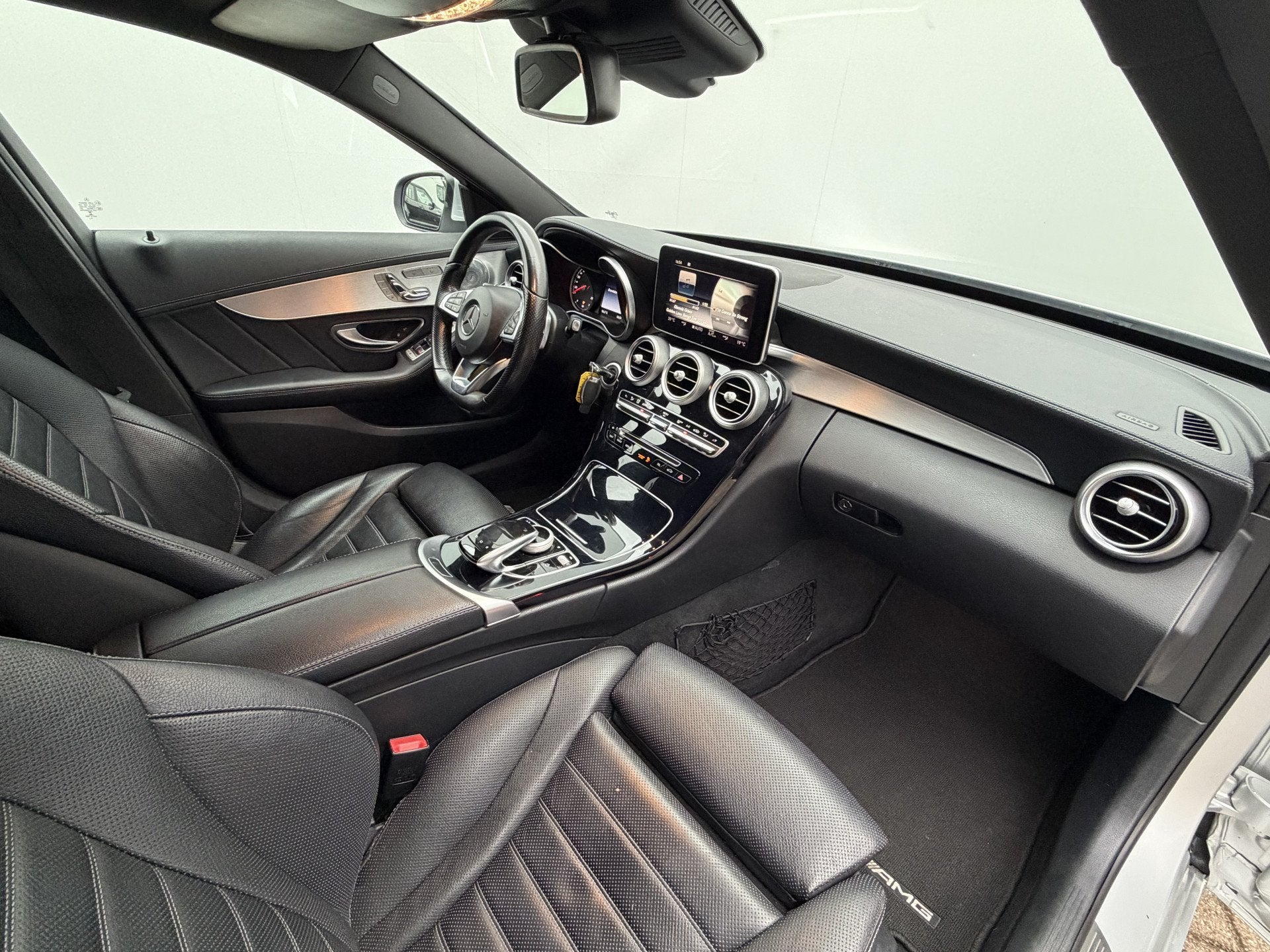 Mercedes-Benz C-Klasse Estate 400 4MATIC AMG 334PK Pano Burm, Euro 6, 334 pk, 2996 cc, Leder