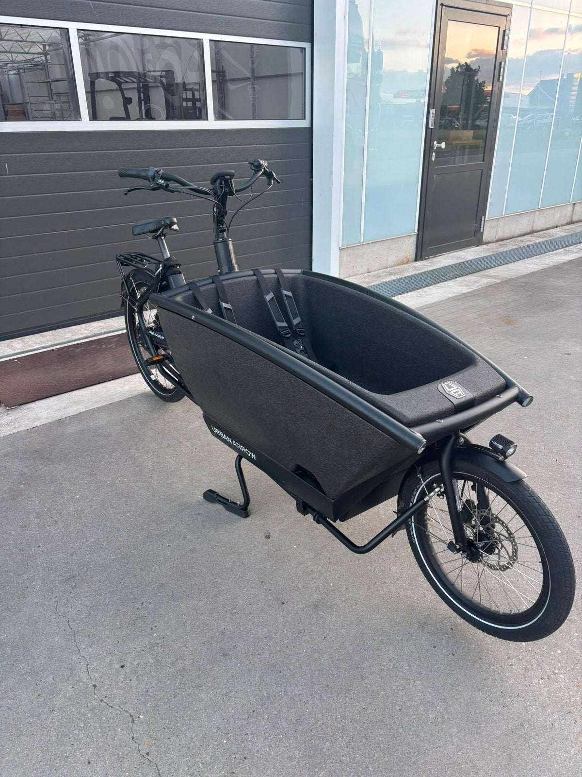 Urban Arrow Met Bosch Motor 4578 Km, Overige merken, 4 kinderen of meer, Elektrisch, Ophalen of Verzenden