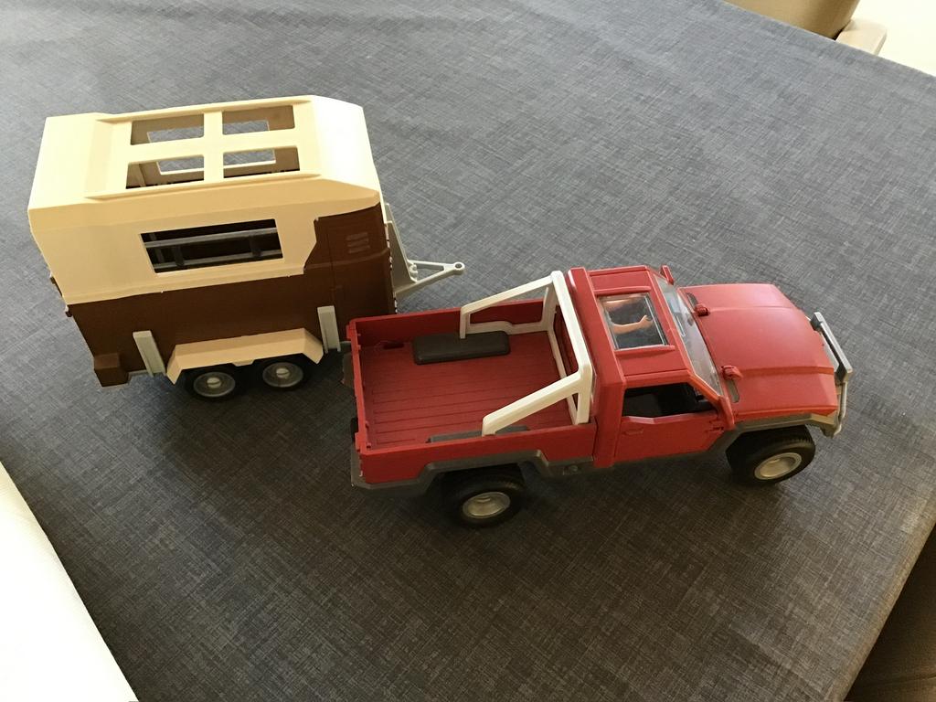 Schleich pick up met paardentrailer, Ophalen, Zo goed als nieuw, Jongen of Meisje