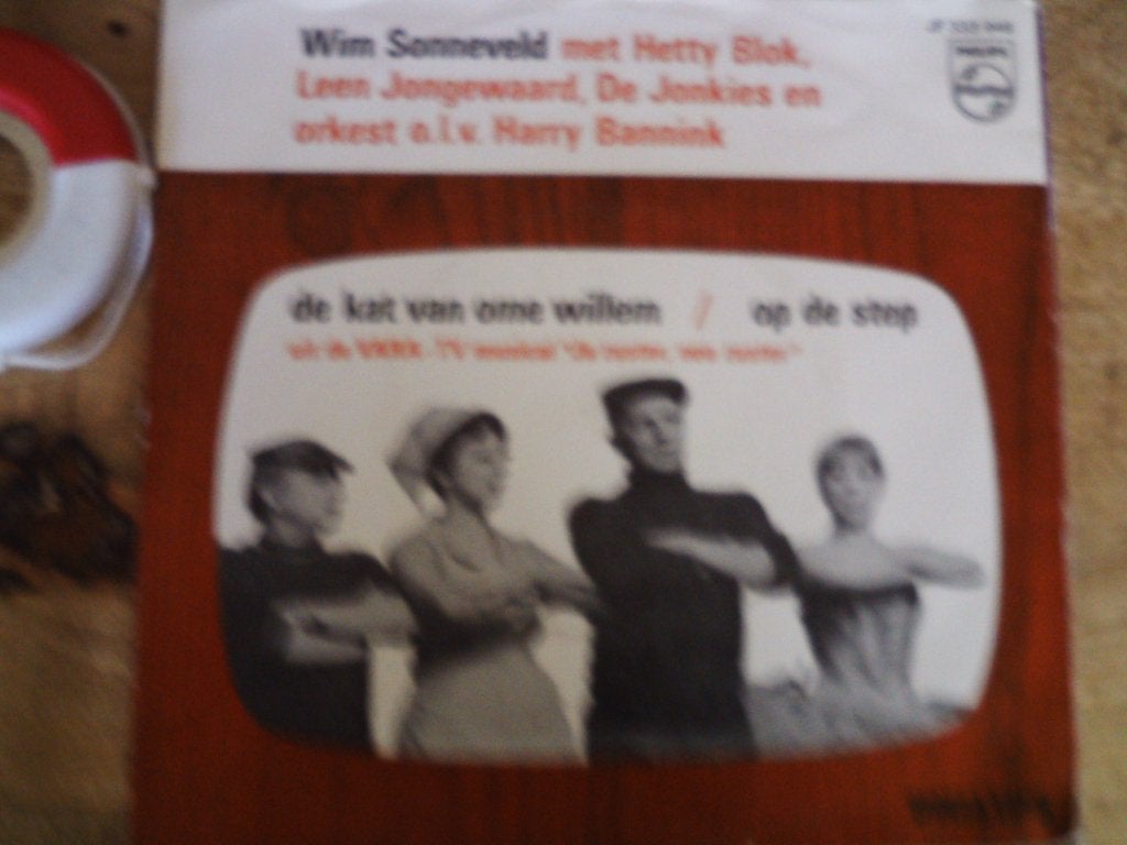 Wim Sonneveld - De Kat Van Ome Willem / Op De Step 1a, 7 inch, Ophalen of Verzenden, Zo goed als nieuw, Fotohoes