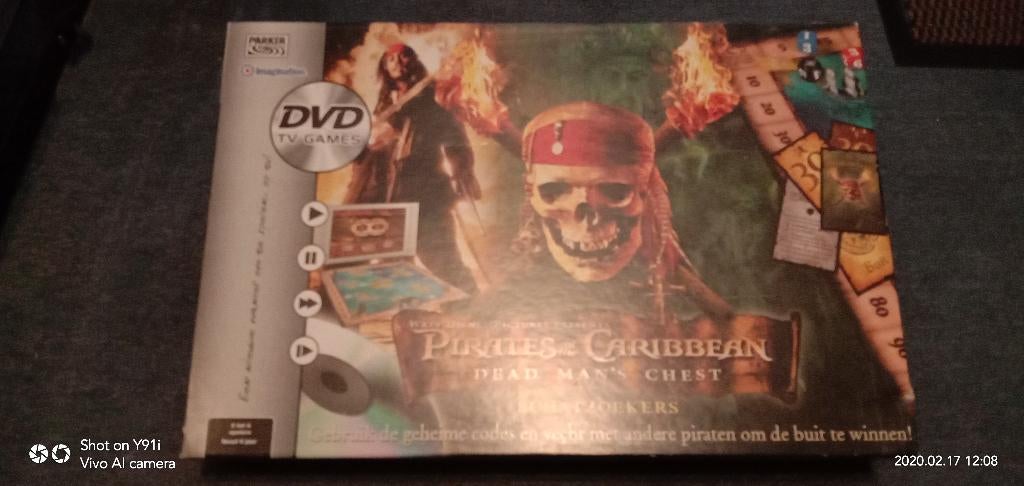 Bord spel pirates of the caribbean, Hobby en Vrije tijd, Gezelschapsspellen | Bordspellen, Ophalen of Verzenden, Zo goed als nieuw