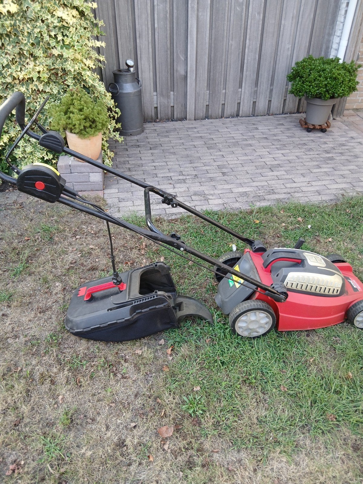 MTD Elektrische Grasmaaier 3413 X HW - Zo goed als nieuw, Ophalen