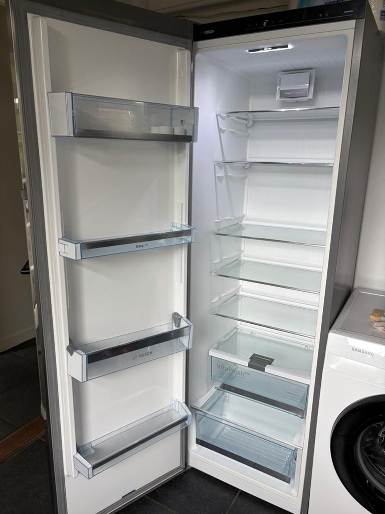 Bosch Koelkast - RVS Look, Ophalen, 200 liter of meer, 60 cm of meer, 160 cm of meer