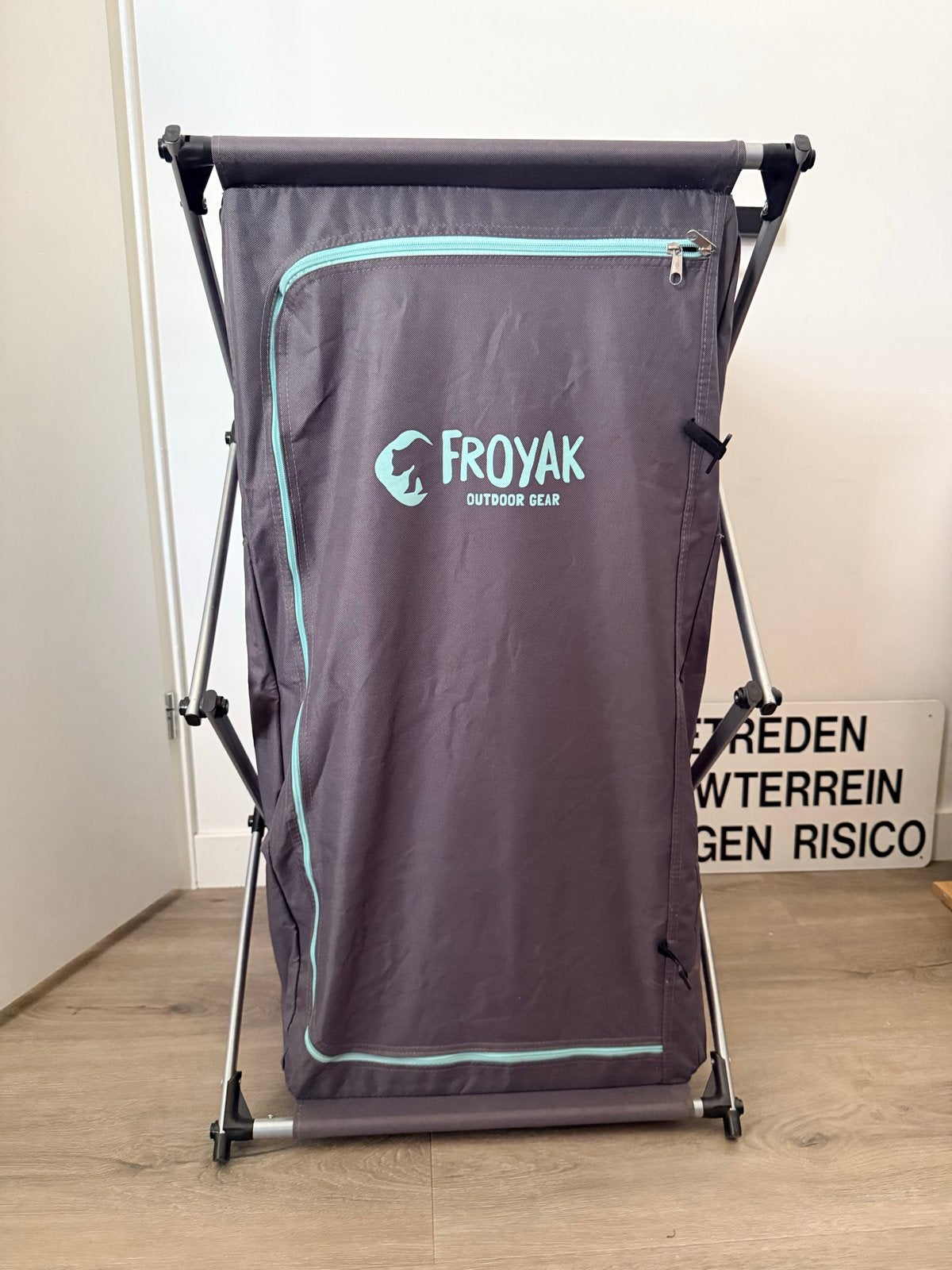 Froyak Campingkast - Opvouwbaar en Draagbaar, Caravans en Kamperen, Ophalen, Gebruikt
