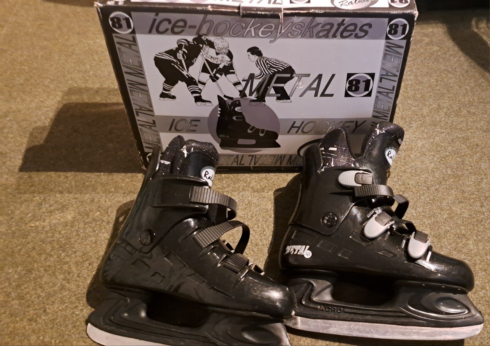 Metal 81 ijshockey schaatsen - Zo goed als nieuw, Ophalen, Zo goed als nieuw, Schaatsen