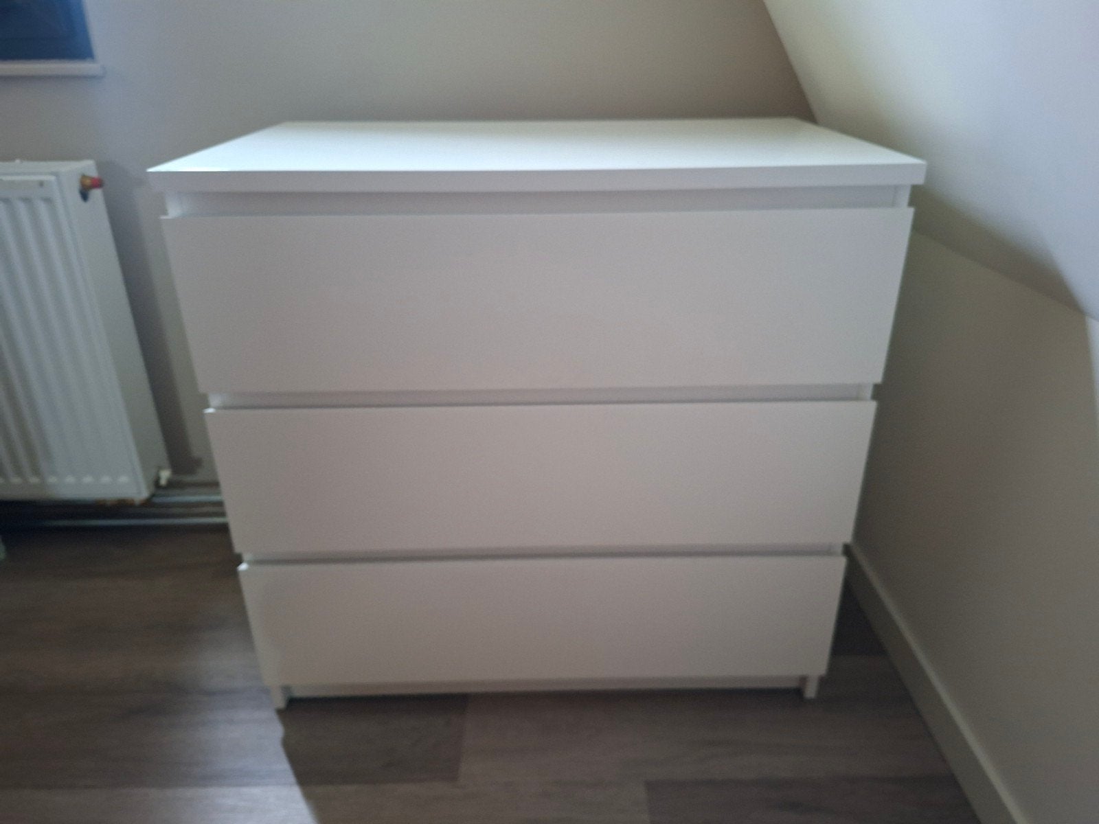Witte ladekast Ikea (80x48x77 cm) - Zeer goede staat, Ophalen, Gebruikt, 50 tot 100 cm, 3 of 4 laden