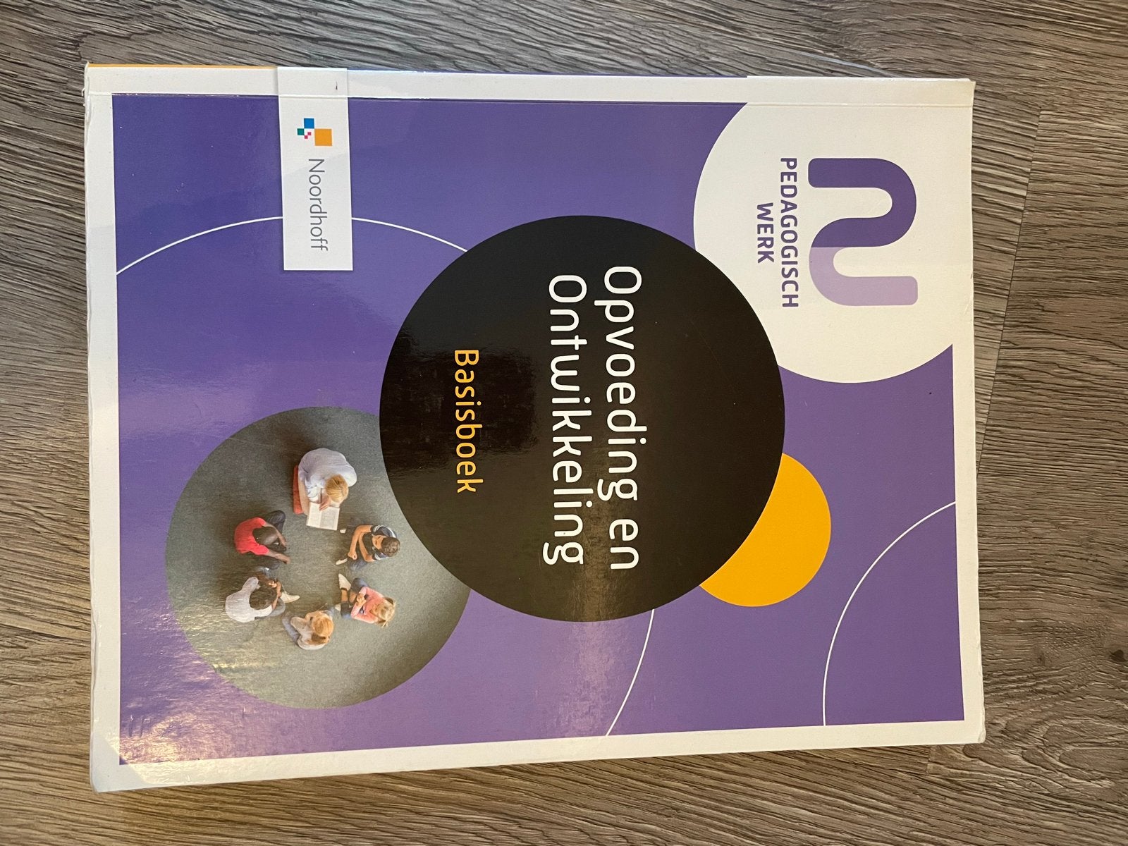 Pedagogisch Werk: Opvoeding en Ontwikkeling Basisboek, Ophalen of Verzenden, Gamma, Zo goed als nieuw, MBO
