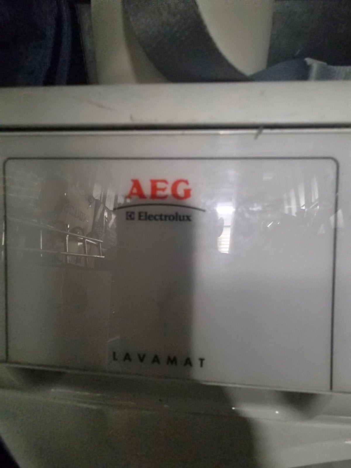 AEG Lavamat Wasmachine - Voorlader, Witgoed en Apparatuur, Wasmachines, Gebruikt, Voorlader, 6 tot 8 kg, 85 tot 90 cm, 1200 tot 1600 toeren