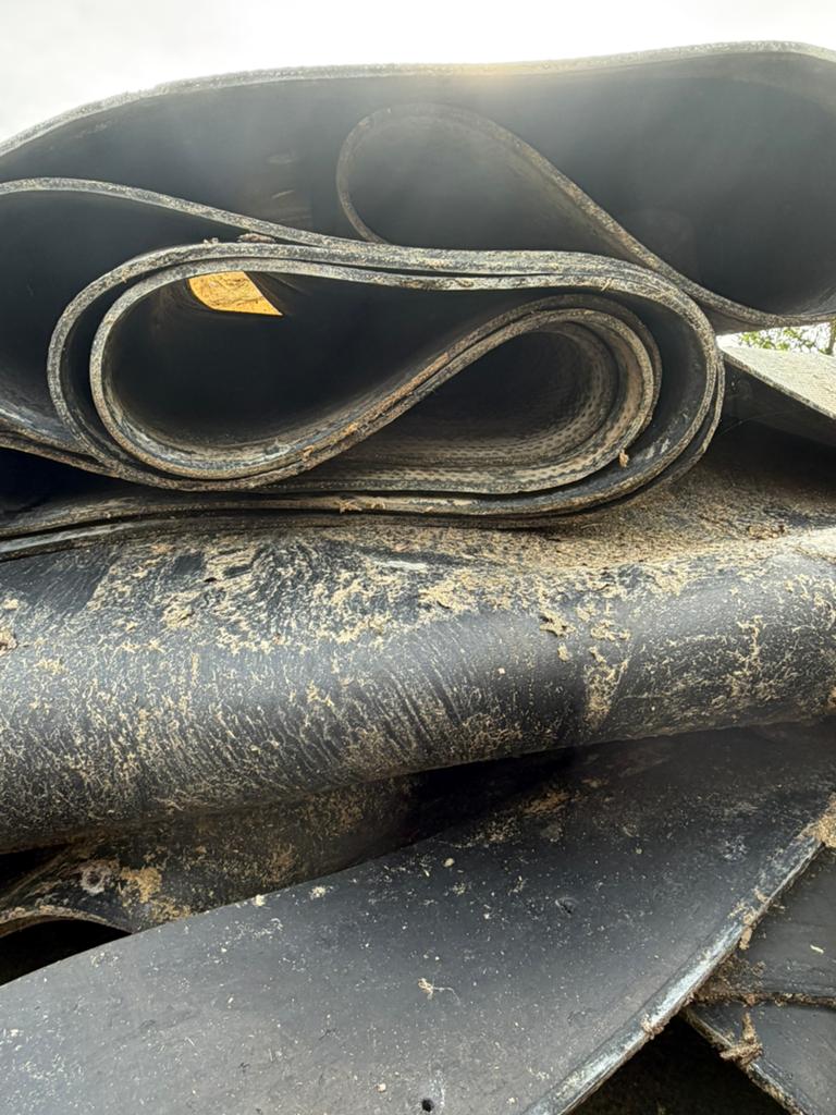 Ligboxen matras koeien, rubber