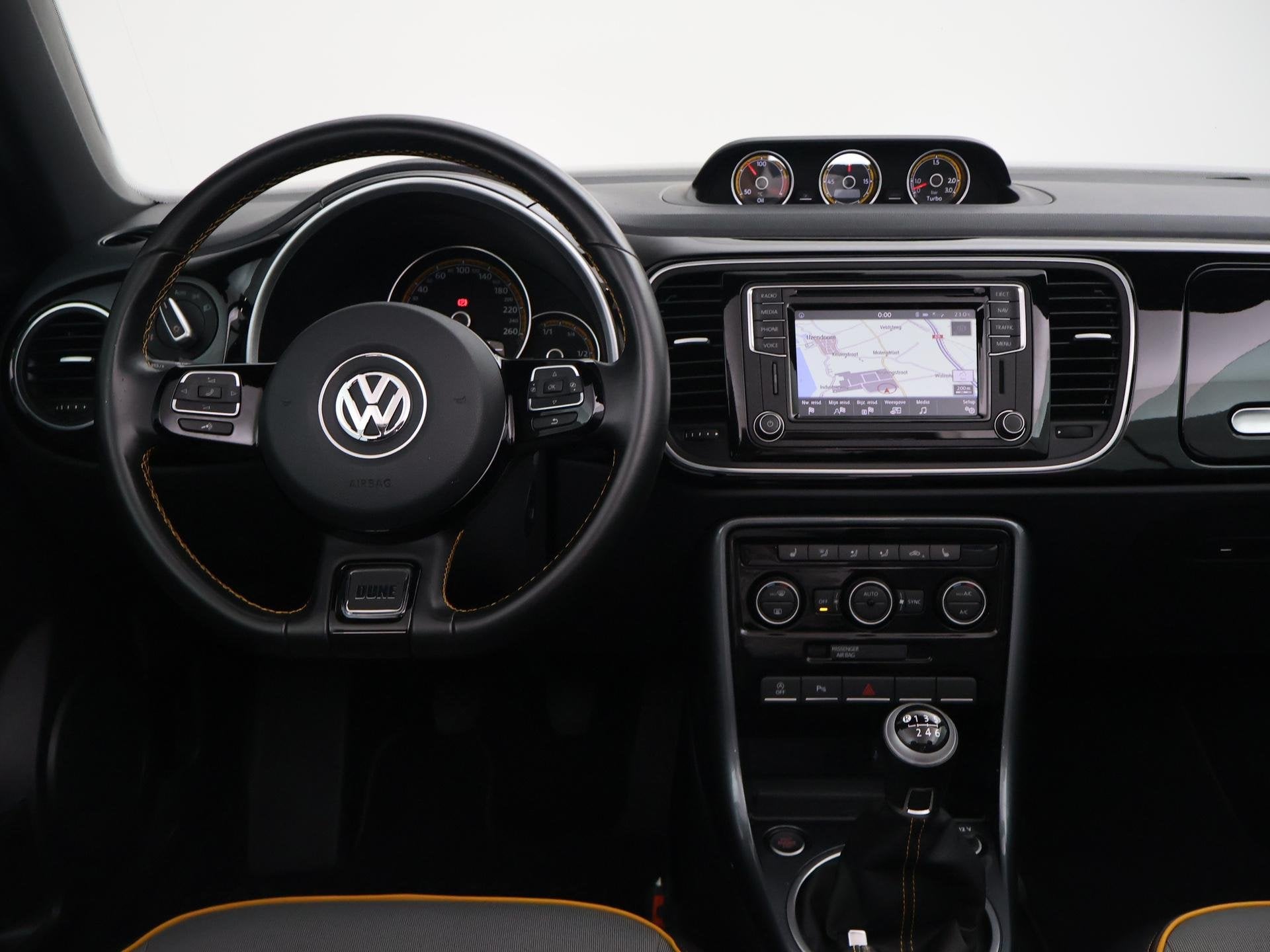 Volkswagen Beetle Cabriolet 1.2 TSI DUNE *ORIG NL / 29.911 K, Stof, Gebruikt, 4 cilinders, Cabriolet