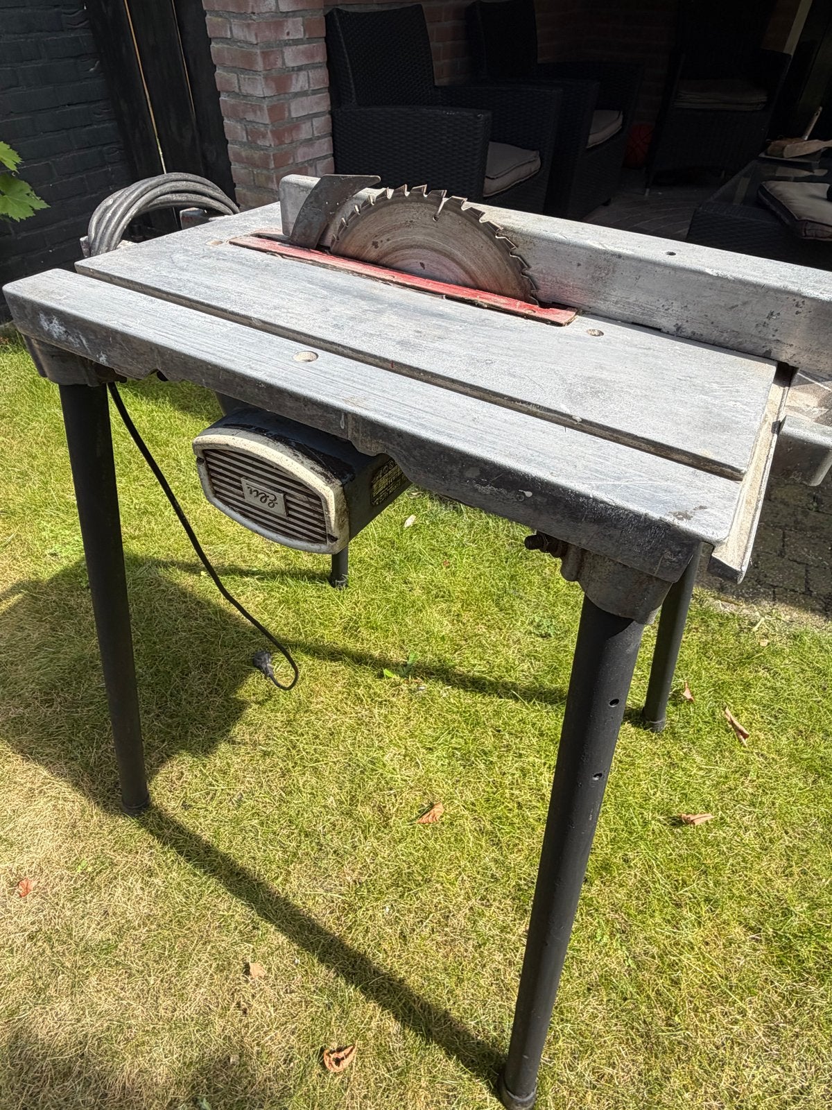 Eugen lutz tafelzaag, Doe-het-zelf en Verbouw, Ophalen, Gebruikt, Cirkelzaag, 600 tot 1200 watt