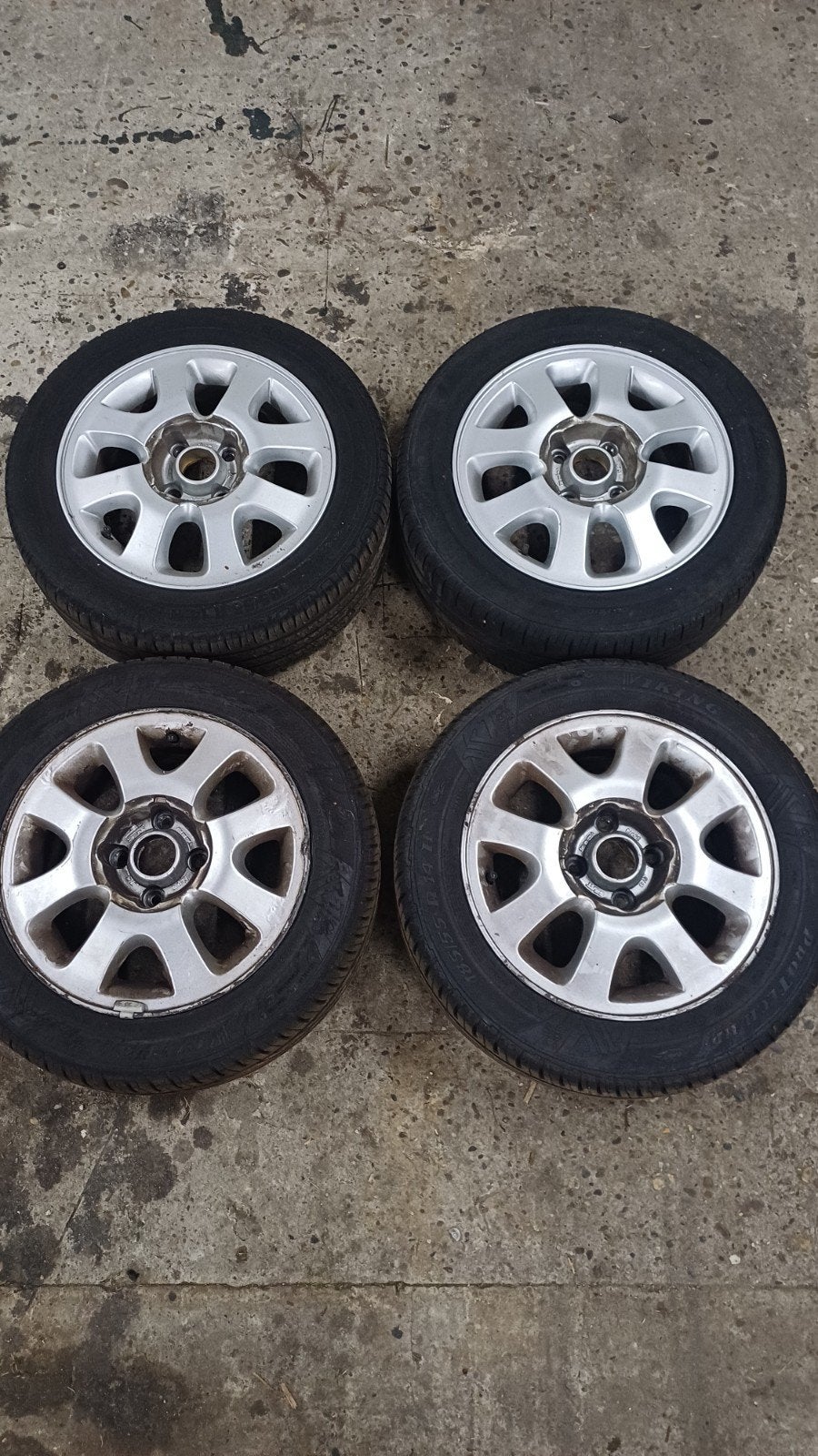 seat arosa velgen+banden 4x100, Ophalen, Gebruikt