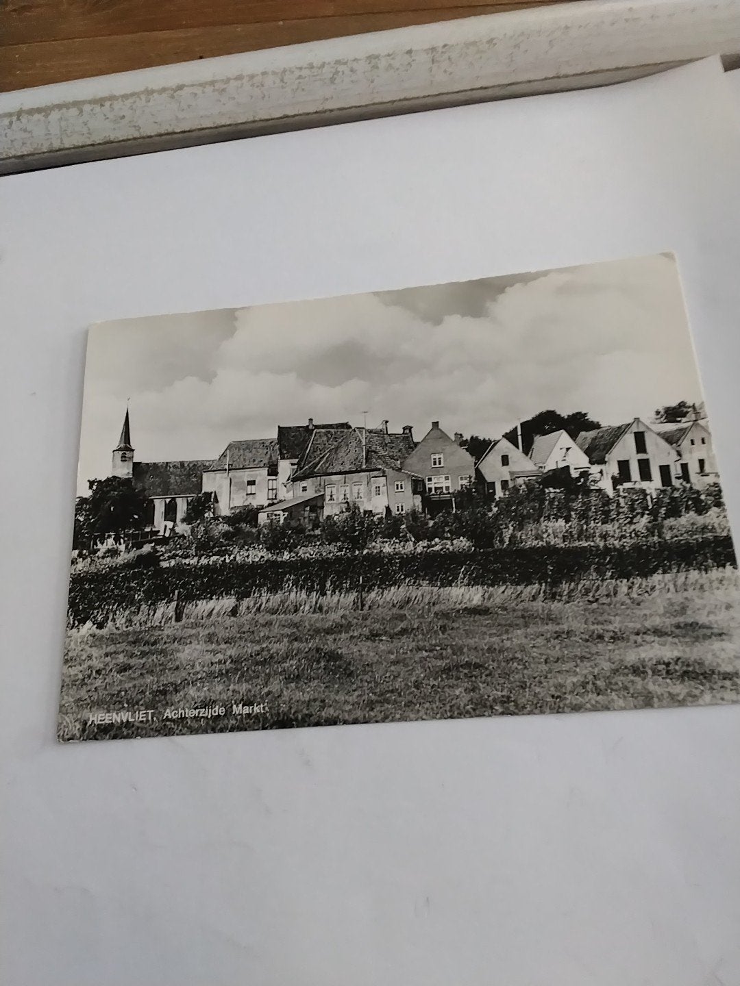 Oude Ansichtkaart HEENVLIET , Achterzijde Markt, Ophalen of Verzenden, 1940 tot 1960, Ongelopen, Zuid-Holland
