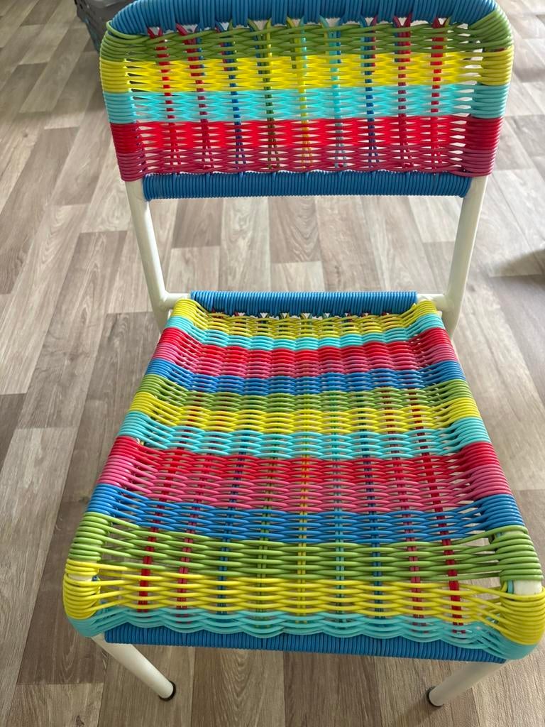 Ikea stoeltjes, Kinderen en Baby's, Kinderkamer | Tafels en Stoelen, Ophalen, Zo goed als nieuw, Stoel(en)